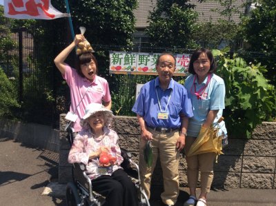 夏のお野菜!暑さに負けずお元気です!