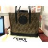 ♪新作バッグも高価買取♪　【FENDI フェンディ　8BH348 2019年新作トートバッグ　ズッカ　PVC×レザー】高価買取させて頂きました!!　最新の人気バッグも大黒屋 京急久里浜駅前店でしたらもちろん高価買取!!　フェンディ・セリーヌ・プラダ・グッチ・バレンシアガ・ミュウミュウ・ルブタン・ヴィトン・エルメス・シャネルなどなどお任せください!!