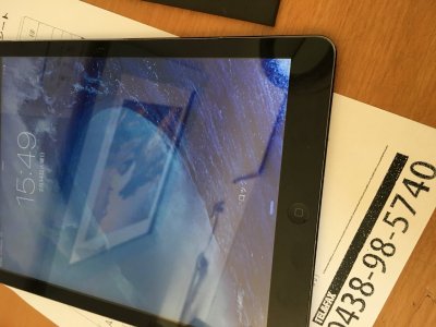 モバループ木更津です！iPhone、iPad Airガラス割れ修理、iPod touch5修理