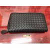 【BOTTEGA　VENETA　ボッテガ　ヴェネタ　114076　イントレチャート　編み込み　ラウンドファスナー　長財布　黒　美品】お買取させて頂きました!!　シンプルな編み込みが代名詞のボッテガヴェネタも高価買取させていただきます'(^-^)!!　ブランドバッグ　財布　小物　腕時計　時計　宝石　宝飾品　ジュエリー　貴金属　ダイヤ　電化製品　電動工具　カメラ　一眼レフ　レンズ　ホビー　金　プラチナ　商品券　チケット　新幹線回数券　株主優待券　なんでも鑑定買い!