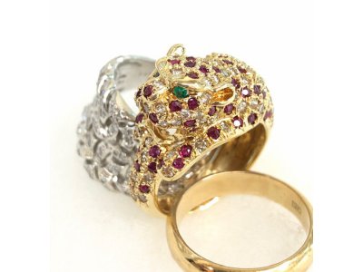 茅ヶ崎買取 寒川買取 湘南買取 ! ロレックス・シャネル・ヴィトン・ブランド品・金 プラチナ・腕 時計・チケット金券 高価買取!大黒屋 茅ヶ崎エメロード店 金券ショップ 携帯 スマホ ゲーム機