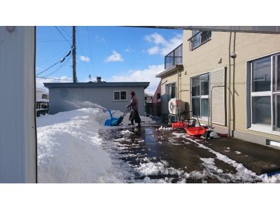 車おきば除雪！