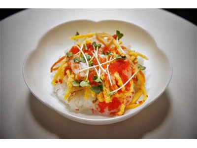 ちらし丼