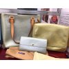 ☆ヴィトン高価買取祭り☆　【LOUIS VUITTON　ルイ・ヴィトン　モノグラム　ヴェルニ　ヒューストン　トンプソンストリート　サラ】高価買取させて頂きました!!　変色・べたつき・色移り・カビ・雨しみなどあるお品物でも問題なく高価買取致します!!　捨てる前にまずは大黒屋にご相談ください(^-^)!!　買取業界歴10年以上の敏腕・目利きの買取鑑定査定士が親切・丁寧に対応させていただきます☆