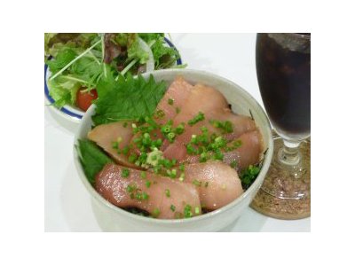 カフェケイアンドユウです。只今、ランチタイム15:00まで継続中、席にまだ余裕ございます。