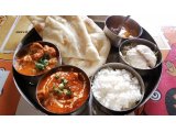 本場インドカレーのお店へ