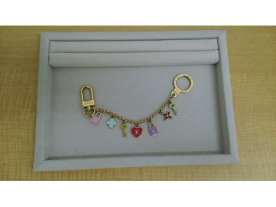 ヴィトン チャーム 買取しました