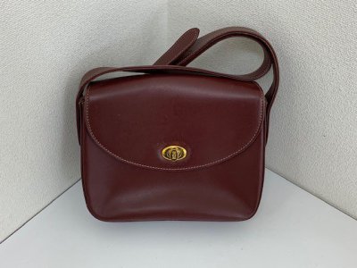 カルティエのショルダーバッグ 高額査定となりました。