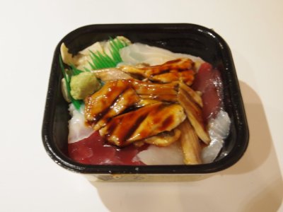 9/27(月)の日替わり丼 ◆①大量穴子＆鯛＆マグロ丼◆