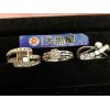 ☆プラチナ・金高価買取☆　【プラチナ価格上昇中!!　ダイヤモンド付きジュエリーはプロの買取鑑定査定士がいる久里浜の大黒屋へ!!　プラチナ900　ダイヤモンド付きリング　多数】高価買取させて頂きました!!　金価格高騰中ですがプラチナ価格も高騰を見せています(^-^)!!　あのプラチナが金より高かった時代に戻るのか…とにかく貴金属・ジュエリー・ダイヤモンド・ルビー・エメラルド・サファイヤなど宝石類も今が売り時です(^-^)!!