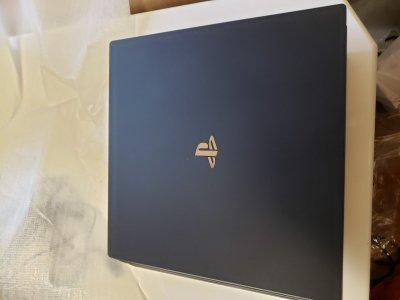 PS4  PRO  買取いたしました。